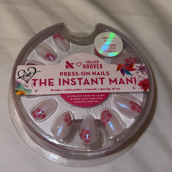 Olive & June Nails - Picture 2 of 8